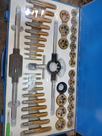 جنطه حديد كبيرة • غير مستخدم • اصلي