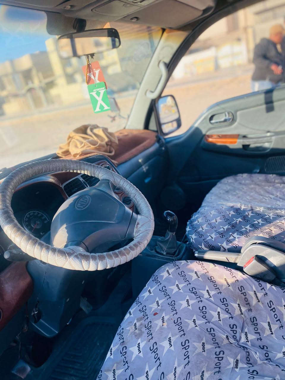 سلام عليكم كيه للبيع مديل السياره 2005 رقم السياره بابل السياره مكفولة كفاله عامه سنويه 27 سعر السياره ب 73 العنوان كربلاء التصال ع رقم ***********
