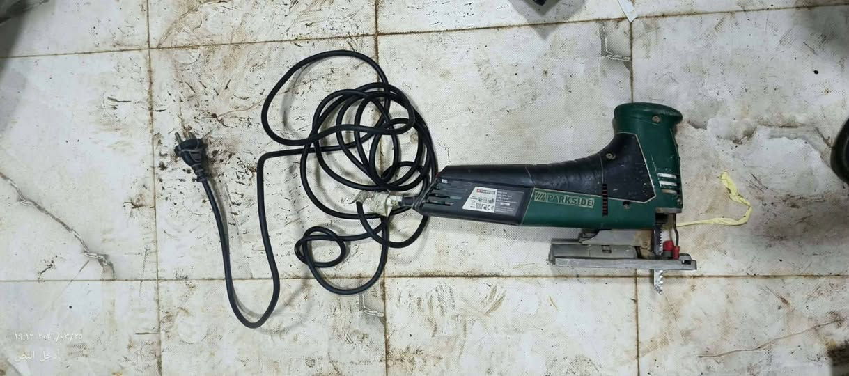 السلام عليكم 
غراض للبيع 
ادفع سعر عجبني ابيع 
مكان موصل ايسر 
***********
