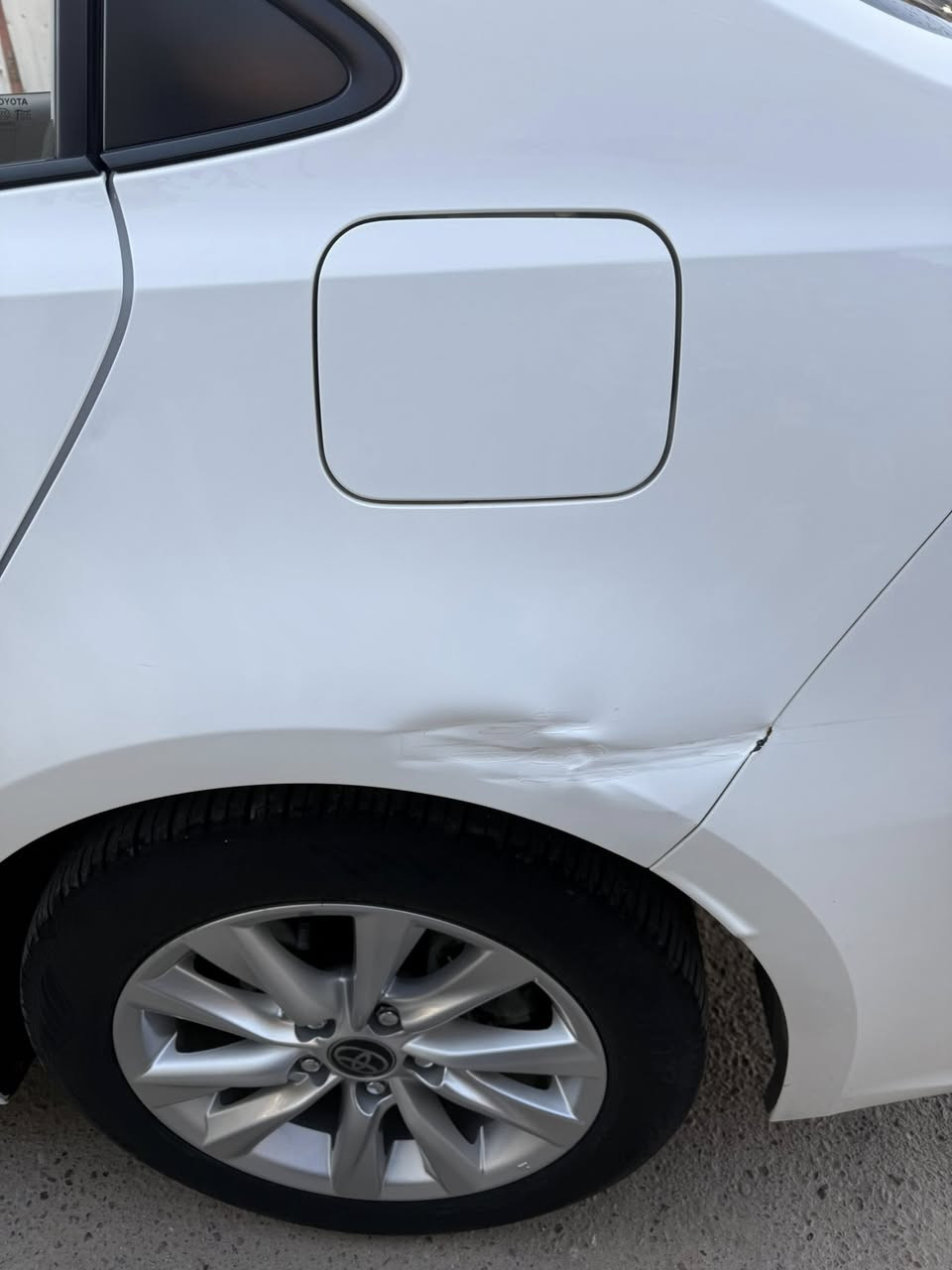 السلام عليكم كورلا موديل ٢٠٢٤ ماشية ٧٤وقابله للزيادة بيها هاي الطخه بجاملغ الخلفي ممصلحه على وضعها
مواصفات الكورلا المعروفه 
العنوان : بغداد 
للاتصال : ***********
السعر :145 وبيها مجال
