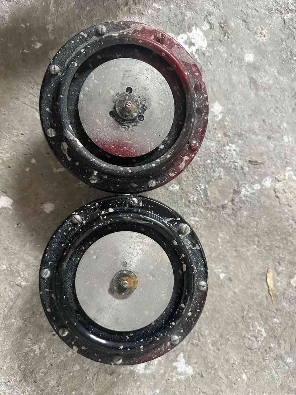 السلام عليكم وين اليدور جمالية سيباية هيه والتفرعاتهة والدرع ب300 قفل هورنات مال زماط قسمهن وروح ب 300 قفل


**إذا كنت صاحب هذا الإعلان وتريد حذفه لأي سبب، رجاءا أرسل رسالة إلى الدعم الفني**