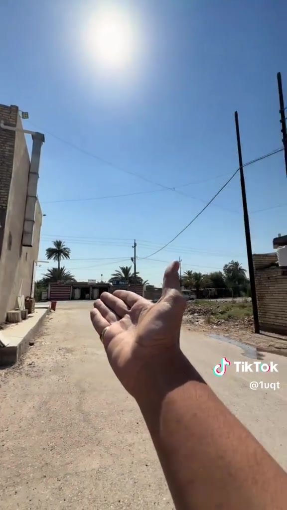 سلام عليكم قطعه أرض للبيع في بغداد الدورة البوعيثه قرب مركز شرطه عرب جبور مساحته 103 متر تفاصيل ***********
