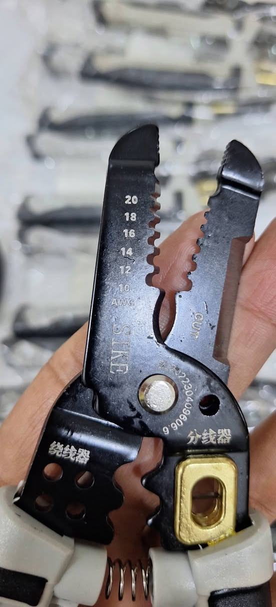 ابلايس متعددة مع كندك عشرة قطع ٧٥ مع التوصيل


**إذا كنت صاحب هذا الإعلان وتريد حذفه لأي سبب، رجاءا أرسل رسالة إلى الدعم الفني**