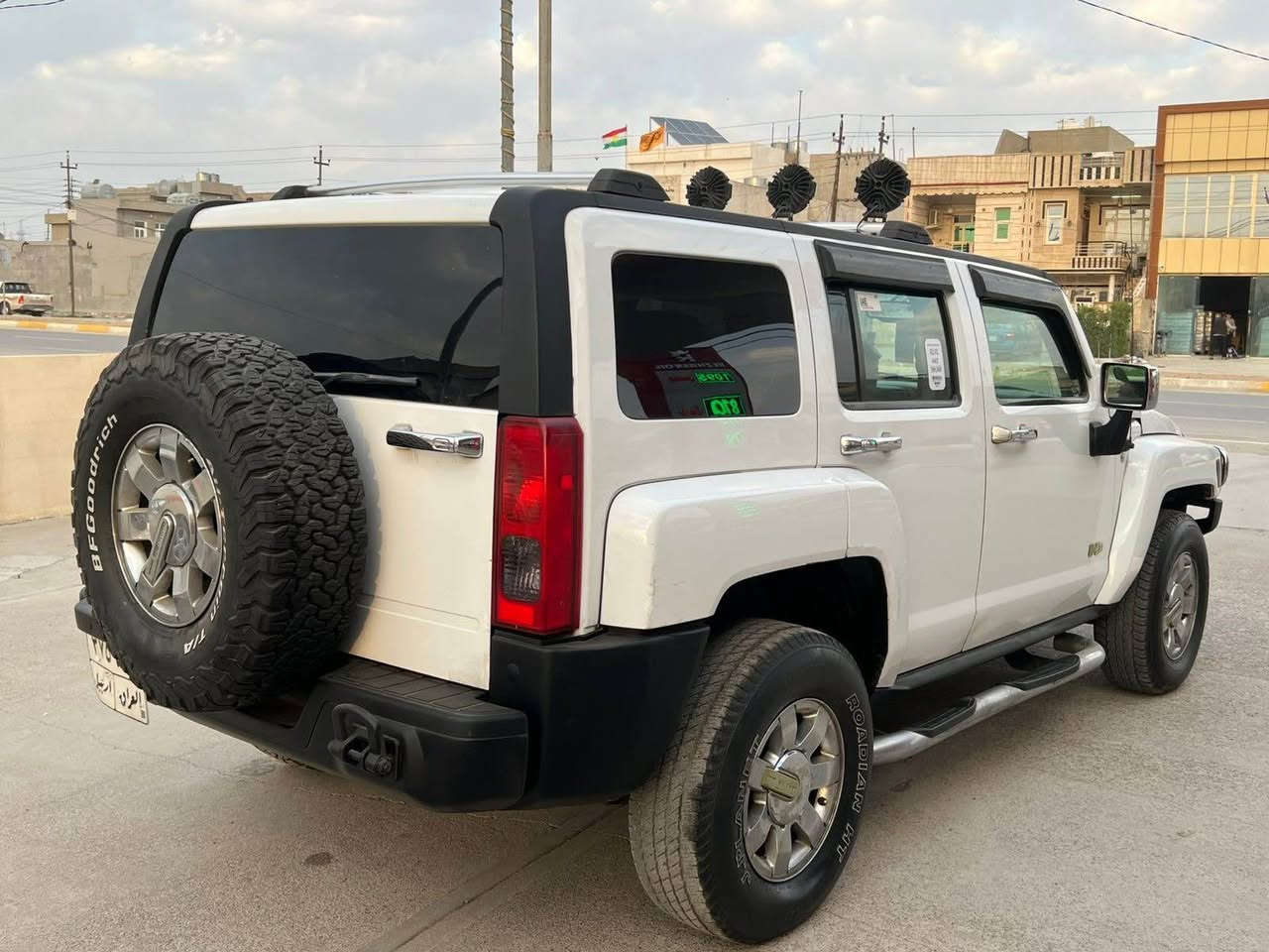 جيب همر H3 فول فول مكفوله من الحادث والصبغ شرط جاهزه من كلشي .كلش نظيفه وحلوه وارد خليجي .كير محرك تبريد كهربائيات وضع شركة تحويل وكاله شرط سعر 103ومجال عنوان اربيل 
***********
***********
*********** أربيل, العراق
