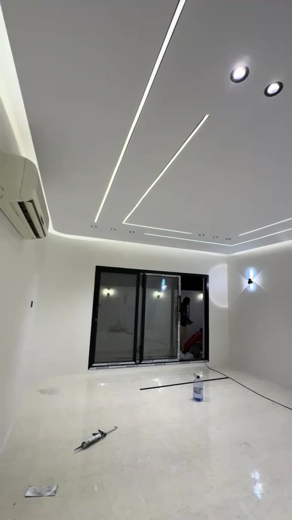 بيت الفن للديكور الداخلي والخارجي 🏛
عليك الاختيار وعلينا التنفيذ 
كل هذا وأكثر تجدونه لدينا .

♦️ديكورات داخلية
(جبس بورد-سحبات-نقوش ملكية)
♦️ديكورات خارجية
(واجهات-حجر تطعيم  صبغ الدور والمراكز التجارية )
♦️انواع الاصباغ 🌈
♦️ارضيات خشب (باركيه) 
♦️ورق  جدران __ تغليف السقوف والجدران

العنوان/ بغداد 
نعمل في كافة المحافظات 

للاستفسار يرجى زيارة الصفحة ومراسلتنا على الخاص..
او الاتصال على ارقام  الهواتف ***********
                                                                

 #جبس_بورد  #تغليف_سقوف_والجدران #قواطع #أرضيات_خشب #الباركية #cnc #صبغ_سقف #تغليف_جدران #ورق_جدران #باركيه_بلاستك
