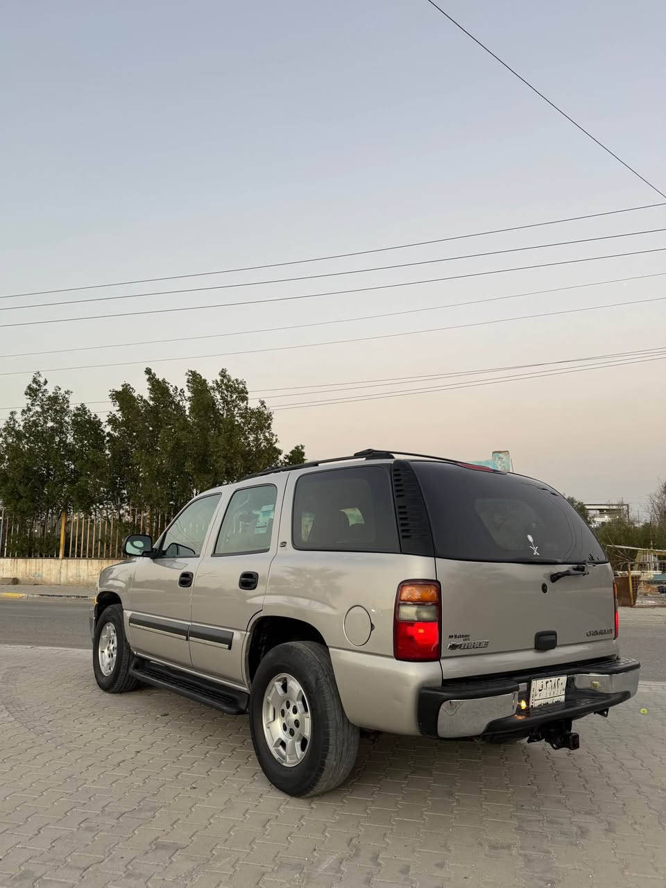 السلام عليكم 
تاهو 2004
للبيع سياره كفاله من ضربه  
بيها فقط جزء من جاملق الامامي صبغ وباقي مكفول
رقم بصره باسمي تحويل للبيع فقط
السعر 120 
*********** الزبير, البصرة
