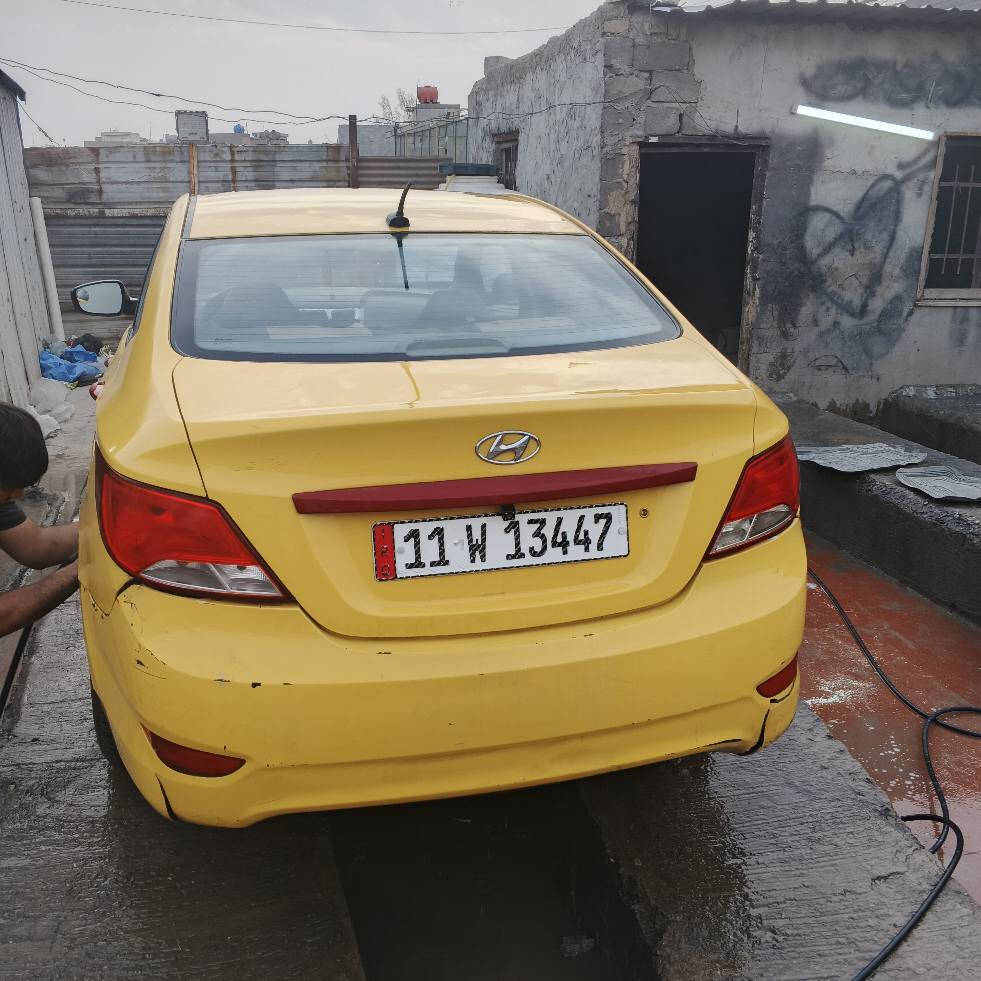 اكسنت موديل 2012 رقم بغداد نكليزي الجديد بسمي 
ليبل واحد حادث طخه فقط بالجاملغ والسونار ويه الصور 
مصفره هيه وغرامات 
سيارة مكينه وكير خير من الله 
تخم تاير ابو الخط
منضومة تبريد جديدة كمبريسر راديتر حته مال مكينة جديد 
منضومة زنون 
كهربائيات كلهه شغاله 
شاشة اصليه 
عوزهه بس الصدر تعبان مالتهه ودعاميه خلفيه مو حلوه هم 
عارضها ب 80 $ 
رقم الهاتف ***********
مكان السيارة بغداد العبيدي بغداد, العراق
