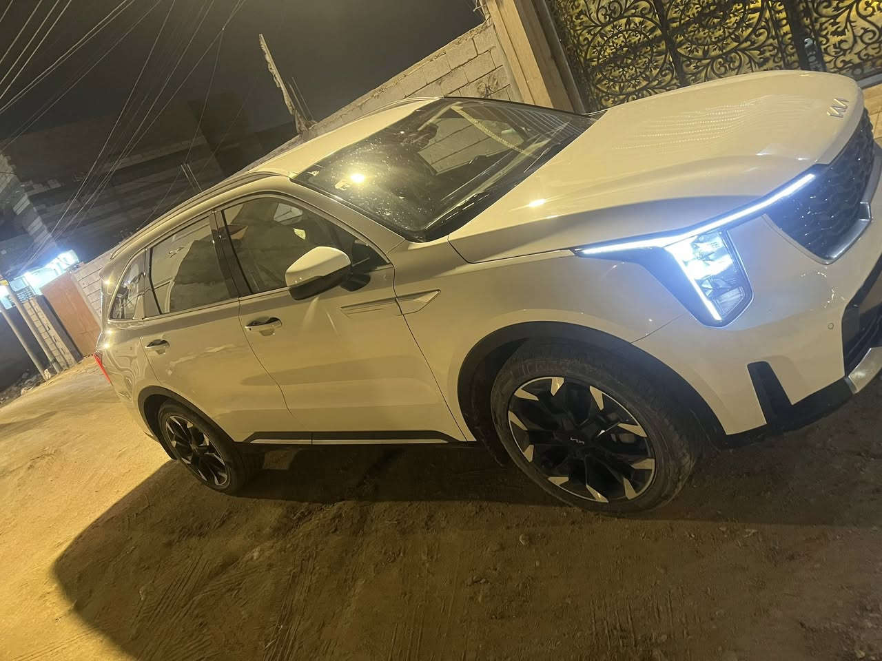 سلام عليكم للبيع سورنتو مديل 2024
خليجي رقم اربيل سياره كفاله عدى 
لايت الايمن والايرباك الدشبول 
سياره فول مواصفات عدى البنراما 
السعر 265 
الرقم الهاتف ‭٠٧٧٠ ٦٦٢ ٩٠٣١‬
المكان البصره
الويل 20 
ايدشوب سياره فول عدى البنراما
