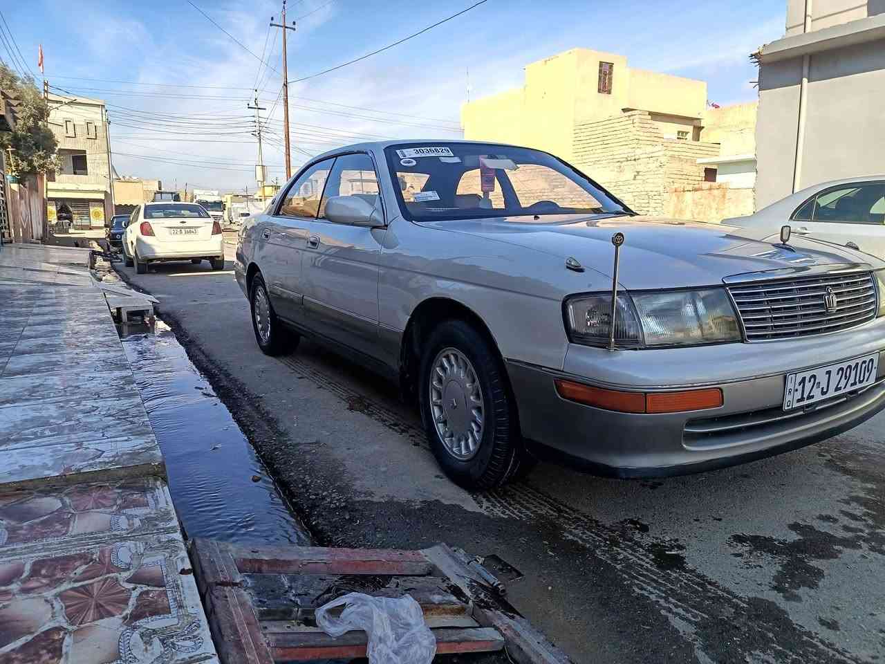 السلام عليكم بطه موديل 92 محرك 3000 تبريد تتفه شغال بشرط مابي حادث رقم جديد كير ومكينه بشرط لا صرف ولا نفخ مكاني موصل برطله سعر 65 وبي ***********
