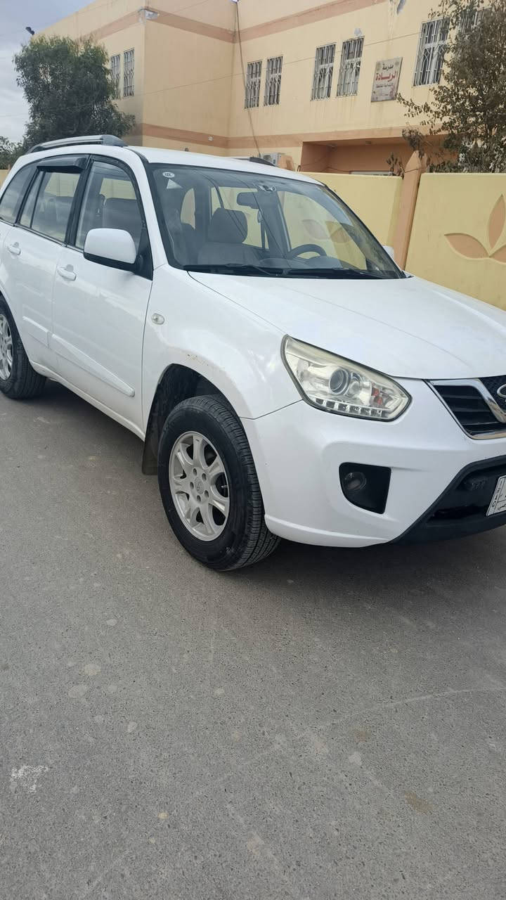 السلام عليكم شيري تيكو موديل ٢٠١٤
مكينة 2000 كير ميكانيكي
سيارة مكفولة من الضربه والتبديل
تلكيط خياسات بسيط كلش
تبريد وتدفئه فول
حداديه فول 
تخم تاير
كهربائيات كلها شغاله 
سنتر لوك الجام يصعد وي السويج
تحكم ب المري 
السيارة عنوانها ناصرية مركز مشروع وطني 
السعر 75 وبيها مجال بسيط
للتواصل ***********
