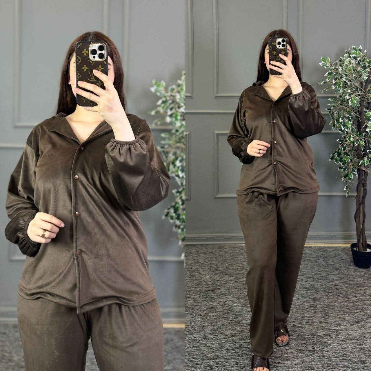 تراكسودات نسائي بناتي _قطني
جودة ممتازة
السعر: ١٠ ألف 
✔️ (ألوان متعددة)
✔️ (مقاسات_L_XL_XXL)
✔️ (توصيل داخل مجمع بسمايه)
الحجز وتساب ***********
