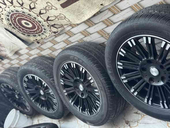 السلام عليكم شباب تخمين ويل كب مال لا نذكروا هنه وتايراتهن البيع ***********
