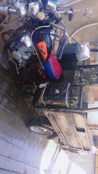 ستوته صقر موديل 23ومحركه 25 ومكفواله من صبغ وركبه ومن الكهربائية شغاله...