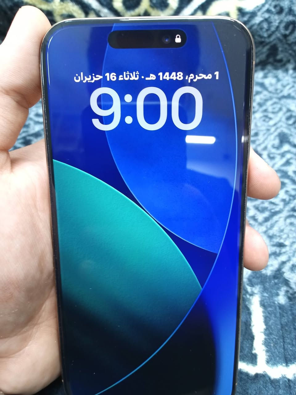16برو ماكس ذاكره 256 بطاريه 98 شرق اوسط ماستر  نظافه 100%كافه ملحقاته وياه كارتون شاحنه هم سعر خاص  تواصل هنا ***********
