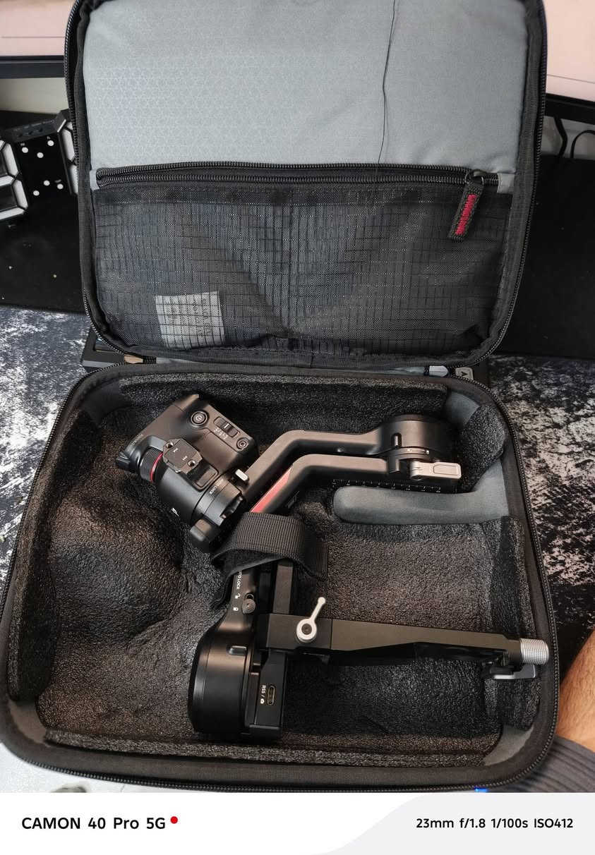 السلام عليكم كاميرا سوني 30 FX
عدسه 70.24 / ميكروفون دي جي أي ميني 
رونين 4 برو فقط كل المعدات نظيفه 100% 
للبيع اي استفسار على رقم 7832853941


**إذا كنت صاحب هذا الإعلان وتريد حذفه لأي سبب، رجاءا أرسل رسالة إلى الدعم الفني**