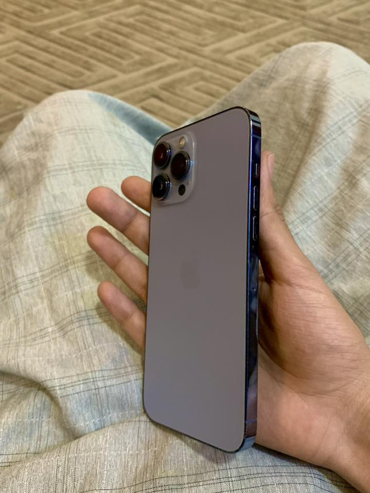 ايفون 13 pro max دبل سيم كارت ذاكرة 256 بطارية 77 وبالحاسبه تقرا 80 البلادي ماتصرف والجهاز نظيف استخدام شخصي ماداخل تصليح ابد ولا مفتوح بس طاح مني و صار بي فطر صغير بالشاشه مامأثر عليه نهائيا مو مرئي من يشتغل مايبين
السعر (600) وقابل للتفاوض
عنواني ناصريه مركز
*********** رقمي اتصال فقط او علق وانا اراسلك
