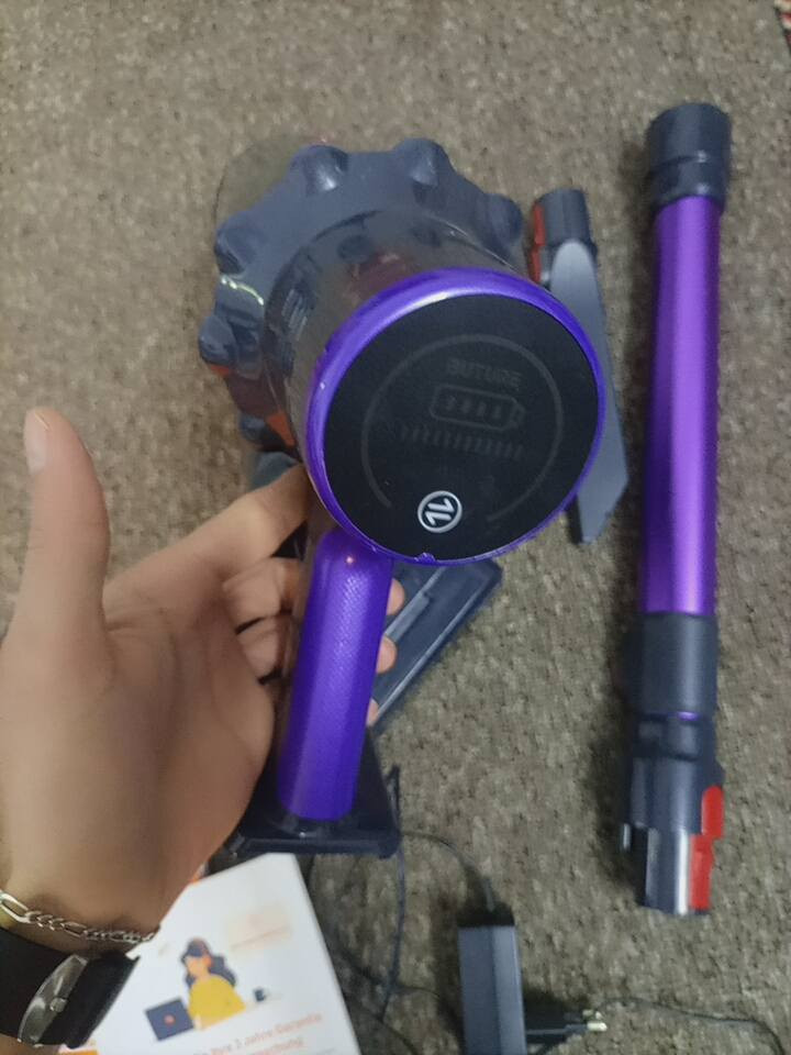 مكنسة مستخدم نظيف وشغال
نقص بس المكنسة الجوة التفيدة ينطي سعر مناسب وبالعافية


**إذا كنت صاحب هذا الإعلان وتريد حذفه لأي سبب، رجاءا أرسل رسالة إلى الدعم الفني**