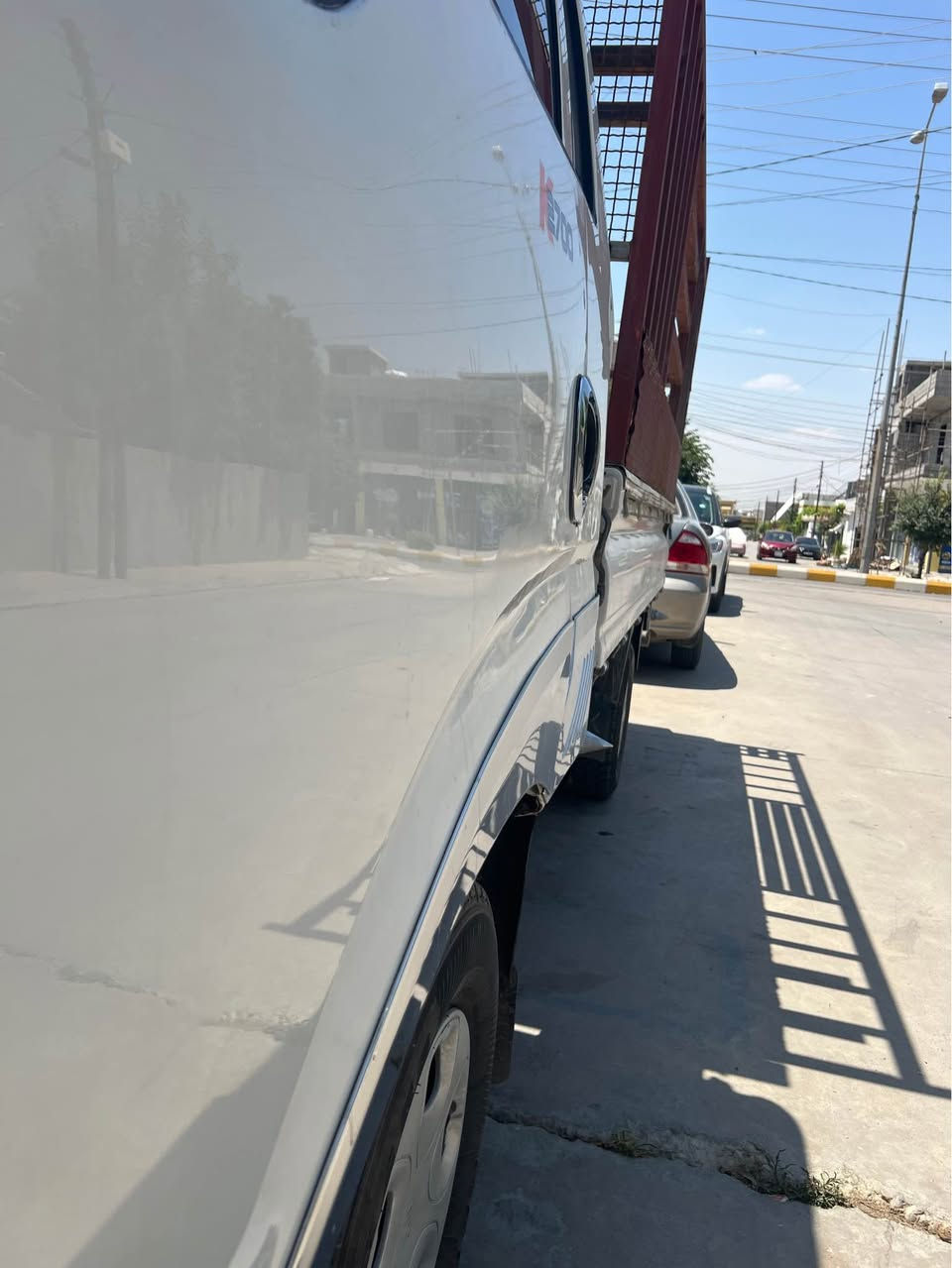 دونەتی ٢٧٠٠ مۆدیل ٢٠١٠ سێ بست بۆیاخی هەیە ڕەقەمو سەنەوی هەتا ٢٠٢٧ گێڕو مەکەینەو ئەکسلو پەمپ بەشەرت بێدوکوڵو سەرف *********** دار بنديهكان, السليمانية

