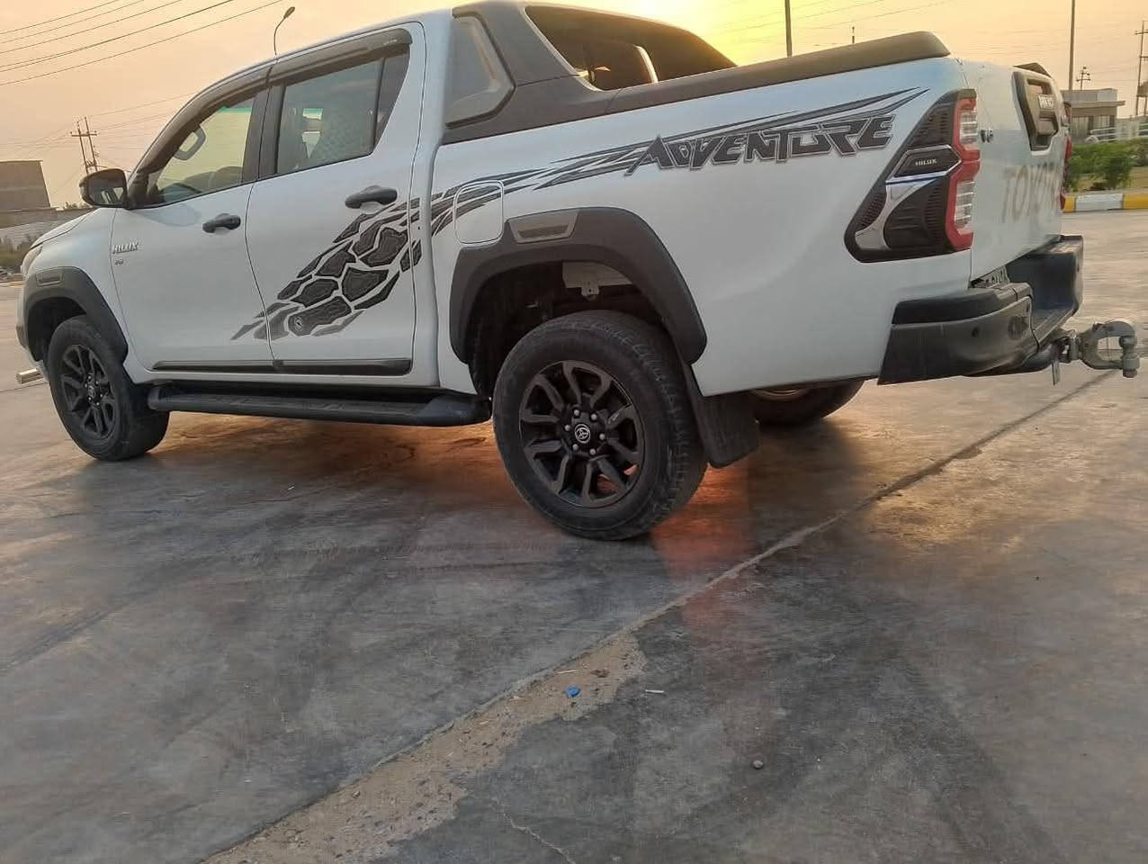 للبيع ادفنجر 2023 رقم اربيل فول مواصفات  مكفوله كفاله عامه السياره جديده تريد تحويل تريد وكاله ماشيه 60 للاستفسار الاتصال ***********/***********
