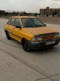 سايبه 2013 سياره جاهزه تبريد شغال تخم تاير السياره بسمي مصفره هي وغرام...
