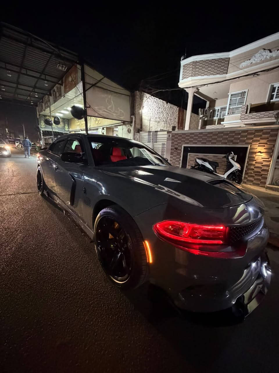سلام عليكم جارجر GT 2019 مكينة كير بحالة الوكالة مكينة 3600 داخل احمر ويالة مال موديل 21 عليهن فجوج وباقي الاضافات واضحة بالصور حادثها قطعة وحدة واضحة بالصور + جاملخ مرجعي عالبارد ومرشوش كرير فقط والباقي كلة سليم مراوس بRT او scat نفس الموديل أو احدث او بيع للاستفسار التواصل معة الرقم  ***********
