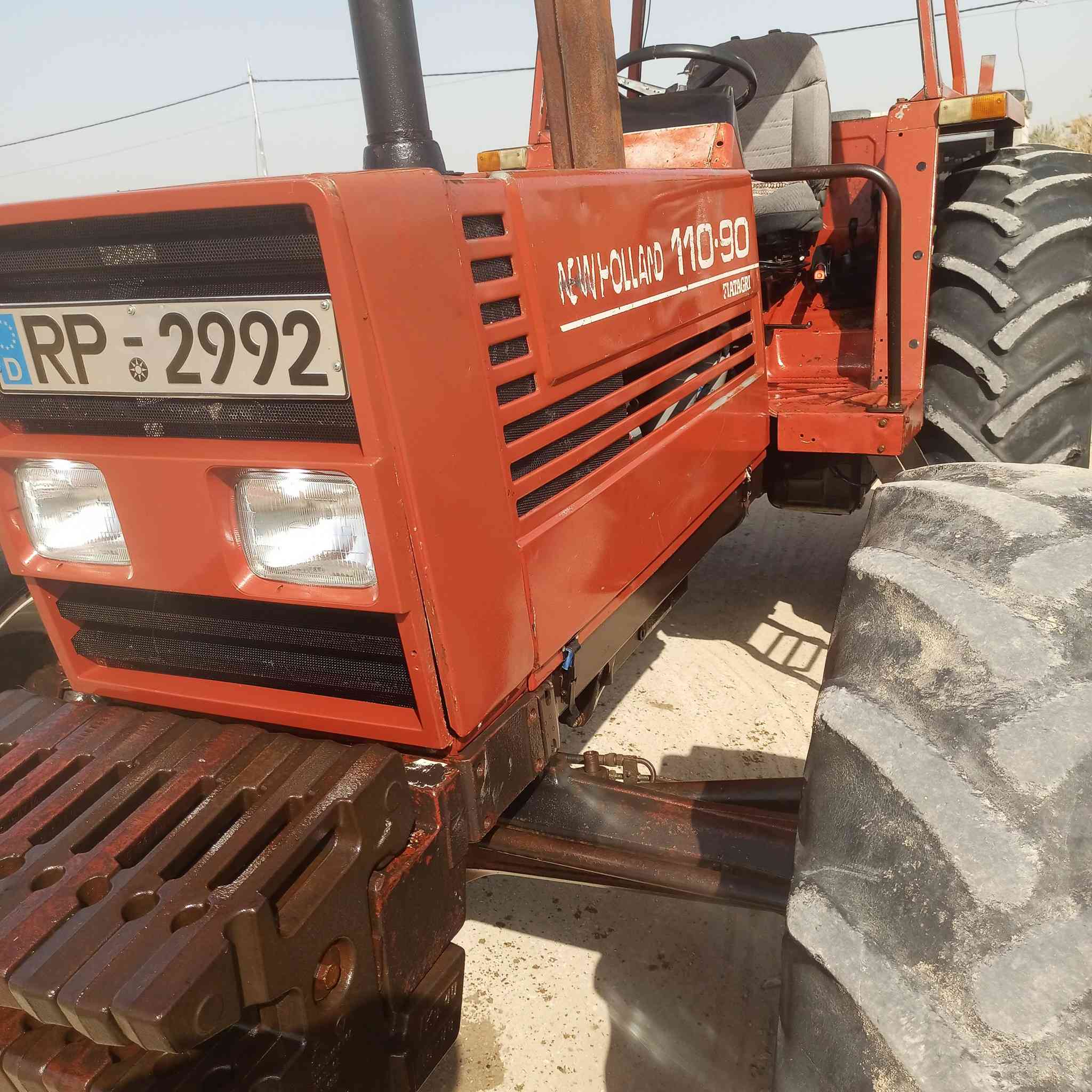 السلام عليكم مكينه 110 موديل 2000 كتاب كتاب كتاب مكينه خير من الله ما بيها نقص اي شي غير تاير امامي مكان المكينه بابل ***********
