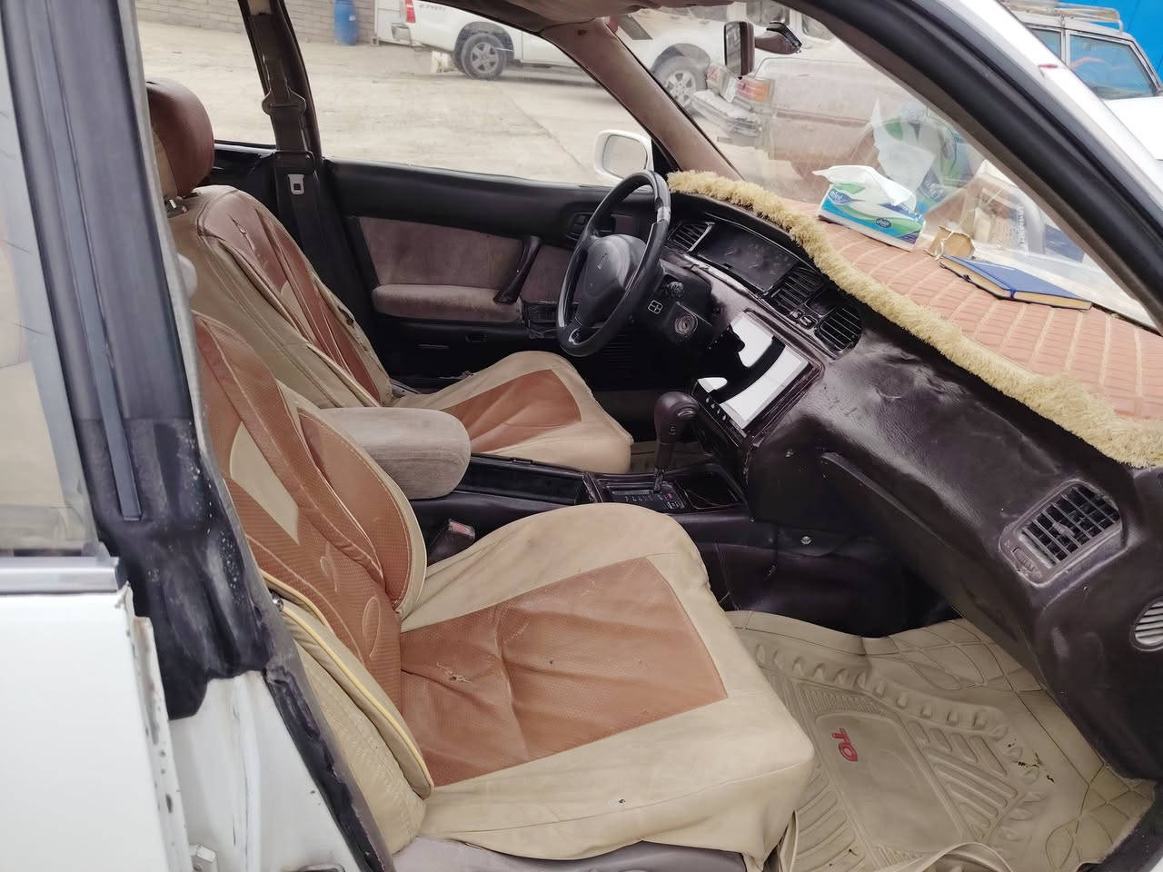 بطه منفصل رقم انكليزي سنويه 2029هزه راعيها يمي
حداديتها نعمه 80بالميه مكينه كير كفاله لاتنقيص ولاتبخير  السعر 37
وبها مجال العنوان قضاء المدينه ***********
