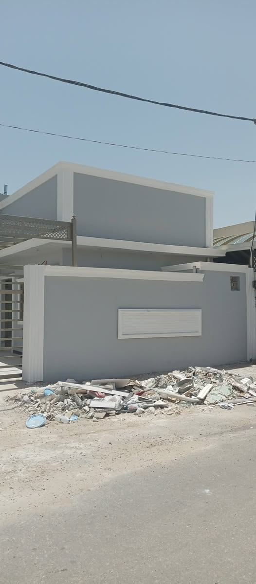 للتواصل:***********☢️☣️
تم اكمل وجهية (كوبلن) و حدادية دار في مجمع ابو اتراب السكني في النجف الأشرف
