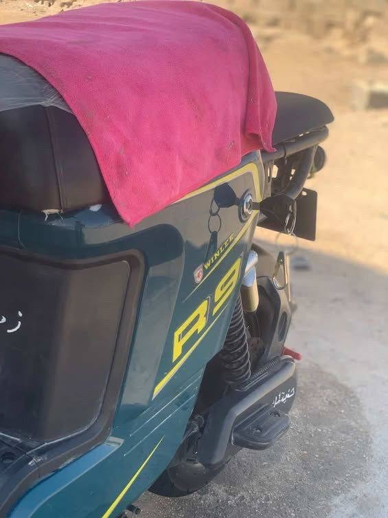سلام عليكم دراجهR9فول مواصفات دراجه جديده من كلشي المكان البصرة الزبير السعر 290وبيه مستعجل عله بيه ***********
