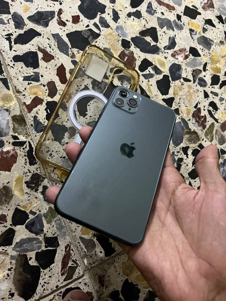 د١١ برو ماكس للمراوس ب ١٢ برو. ماكس وذا بيع هم يرهم سعره 250  رقمي *********** متواجد واتساب 🖤
