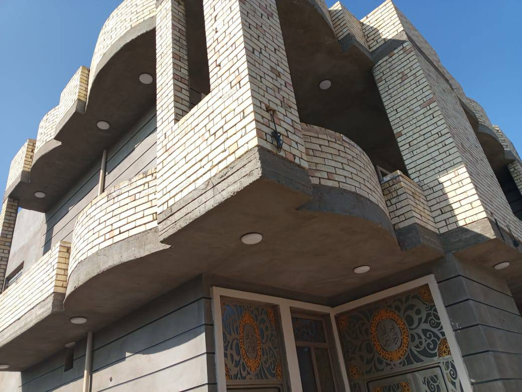 بيت للبيع */***///**//

المساحة 286 متر مفوض بالطابو 
طابقين 
4 غرف 
بناء حديث 2024
الشارع 10متر 
قرب شارع 30 قرب مؤسسه الشهداء 
السعر 140 قابل للتفاوض  
للاستفسار الاتصال+واتساب ***********
