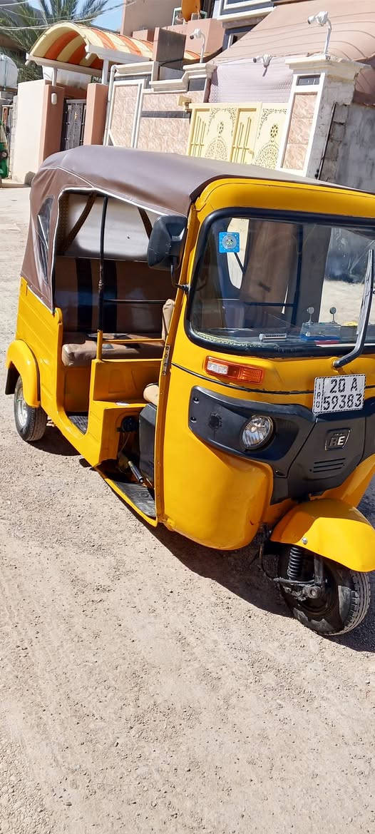 سلام عليكم  تكتك 19 نضافه واحد على واحد فول نضافه تحويل ثاني يوم تجفيت جديد شركه جاهزه كبل لشارع  سعرها5900  بيها مجال حك جيه شراي اتصل *********** عنوان بعقوبة مفرك
