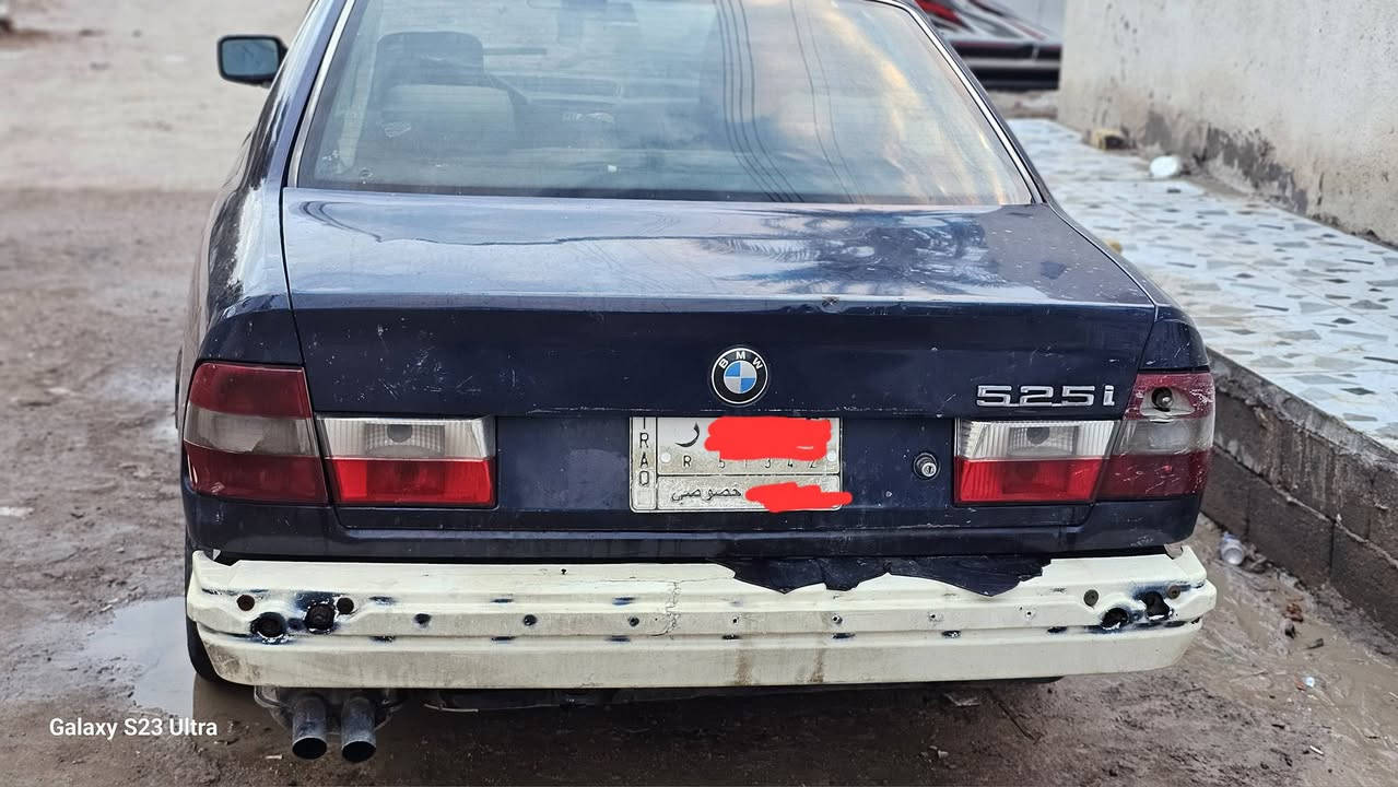 سياره bmw 525i الرقم ميسان عدل مفتوح شغاله كله ما عدا التبريد ويل الخليه موجود بالصندوك المكان ميسان العماره  غير متواجد على الفيس للاستفسار ***********
