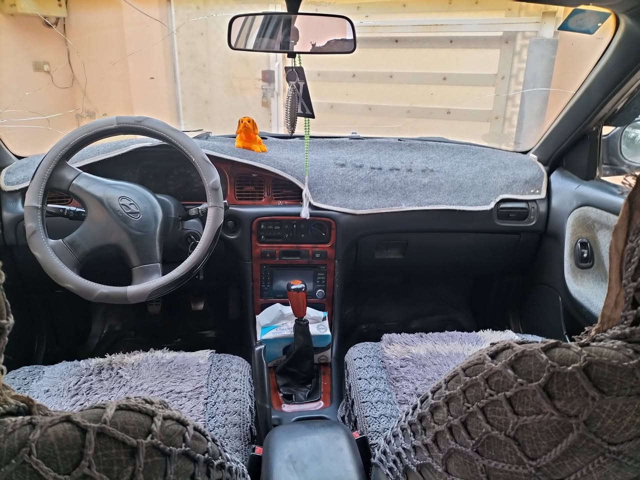 السلام عليكم سوناتا 2 موديل 94
للبيع بأسمنه رقم انكليزي الجديد شرط التحويل سعر 46 مكاني بعقوبة ناحية العبارة 
أي استفسار اتصل ***********
