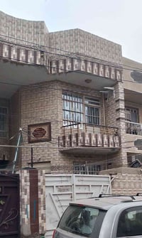 #للايجار للايجار مشتمل طابقين مساحته 100متر يحتوي على استقبال ومطبخ سي...