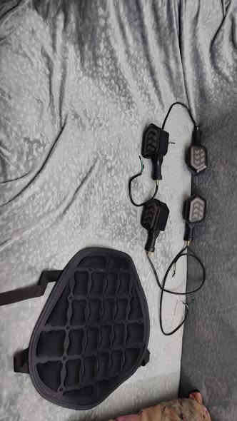 السلام عليكم صناديك دليفري جديده للبيع قيم بل يرضي الله +أشير اصليه مال ٢٥ +مسند مال كشن للبيع مكاني بغداد الكريعات *********** متواجد واتساب
