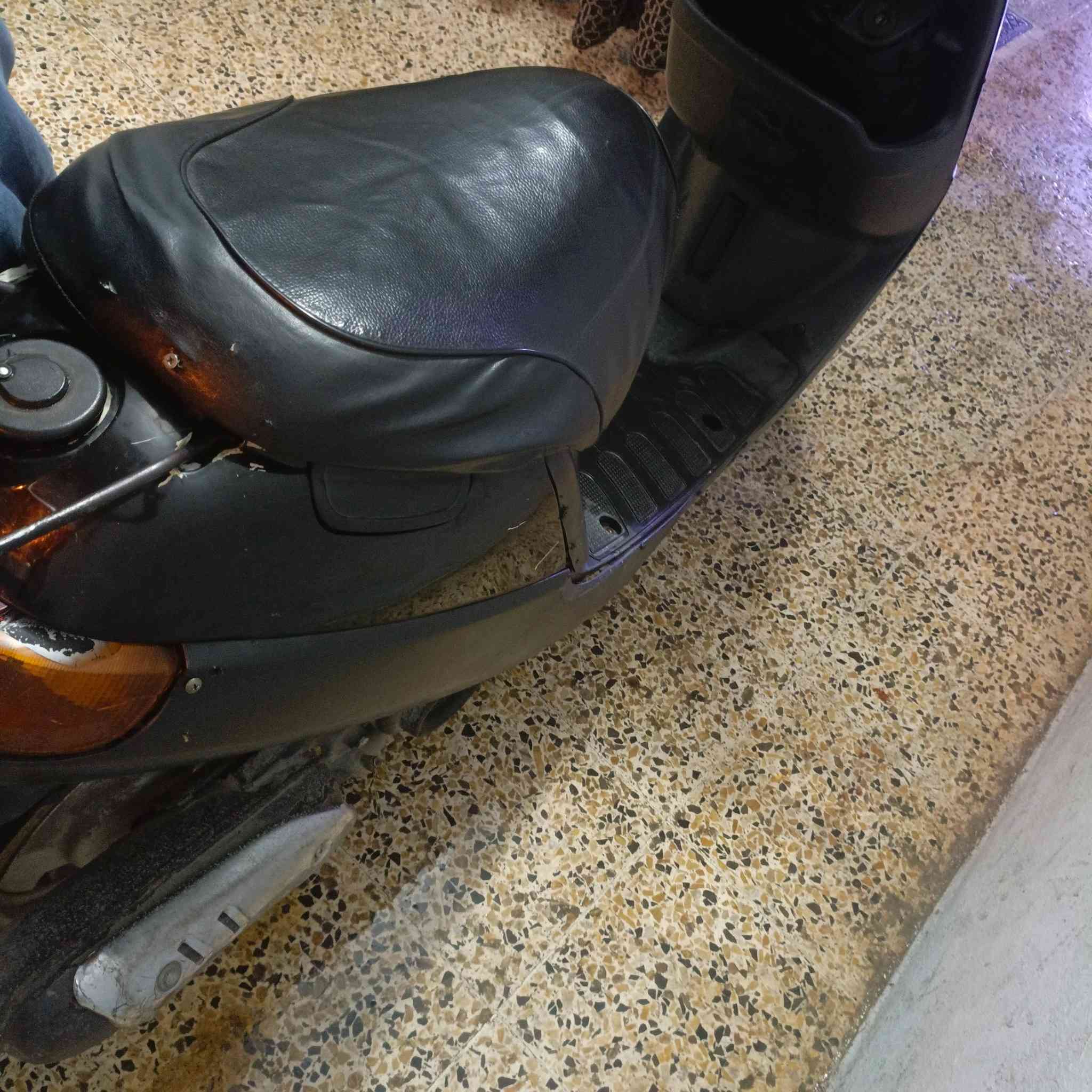 السلام عليكم ماطور للبيع شرط نكره سلف سعر250بي مجال عشرين مكان قادسيه ثانيه بسايدين جامع النعيمي تمشي ليكدام محل مال مي مكاني رقم ***********
