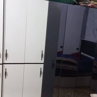 غرفة للبيع • نضيفه • استعمال قليل