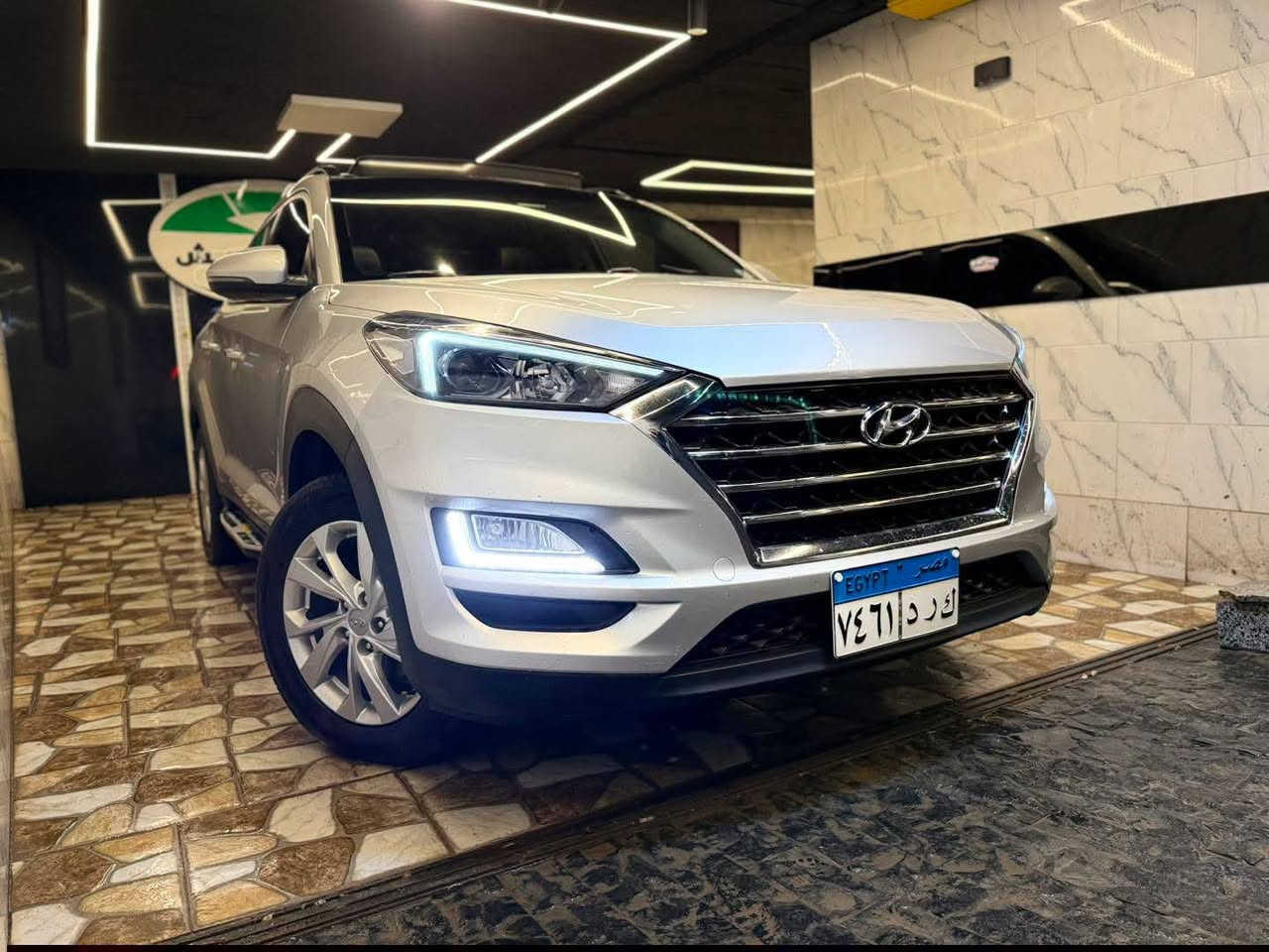 . هيونداي توسان 2020 بلاس بصمه و بانوراما الشكل المميز و المرغوب وكيل
بحاله الزيرو
. عداد 98000 km
. فابريكه بالكامل بدون ملحوظه
. رخصه ساريه
. صيانات منتظمه  
. التواصل واتس او فون 
01020259999


**إذا كنت صاحب هذا الإعلان وتريد حذفه لأي سبب، رجاءا أرسل رسالة إلى الدعم الفني**
