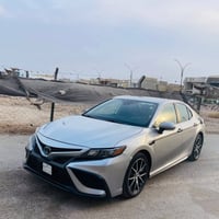 🤍✨ كامري 2024بانزين وارد امريكي  ⚪️ضربته الجاملغ الخلفي فقط  ⚪️موصفات ...