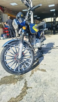 دراجة سونلنك 5 كير مكينة 200 سيسي موديل 2025 كفالة عامة برغي مامطخوخ ب...