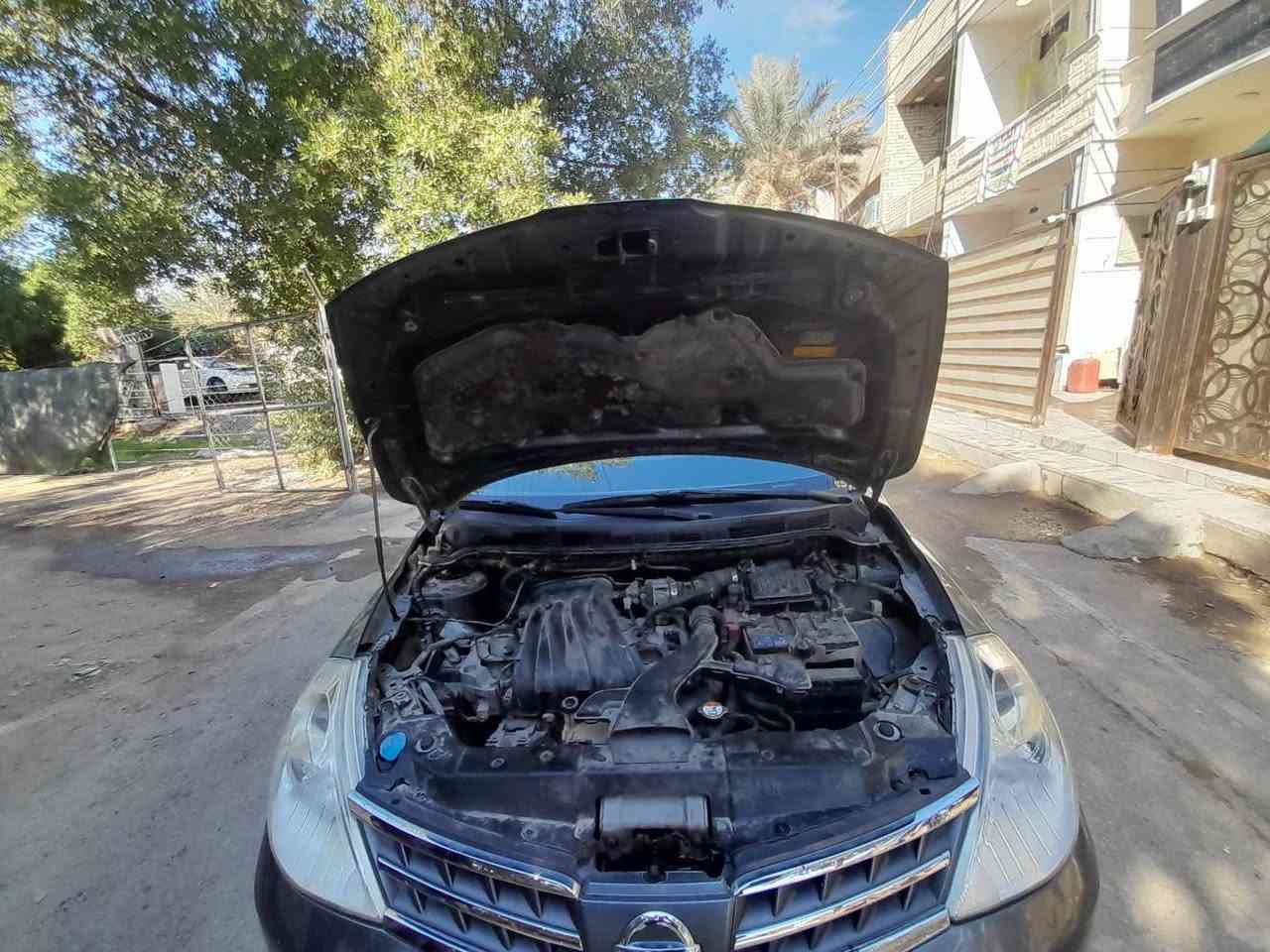 السلام عليكم نيسان تيدا خليجي موديل ٢٠٠٧  سنويه لغايه ٢٦ هزه وفحص لغايه شهر السابع ٢٦ صبغ عام اثر جراد مكفول من الضربه محرك  ١٨٠٠ كير رياضي مكفولات تبريد شغال مبدلين صدر أمامي وخلفي واذان محرك ودجه كير +بلكات نوزلات فيت بم تخم تاير جديد كهربائيات كلها شغاله سياره جاهزه متصرف عليها دينار بغداد الغزالية*********** سعر٧٢ بغداد, العراق
