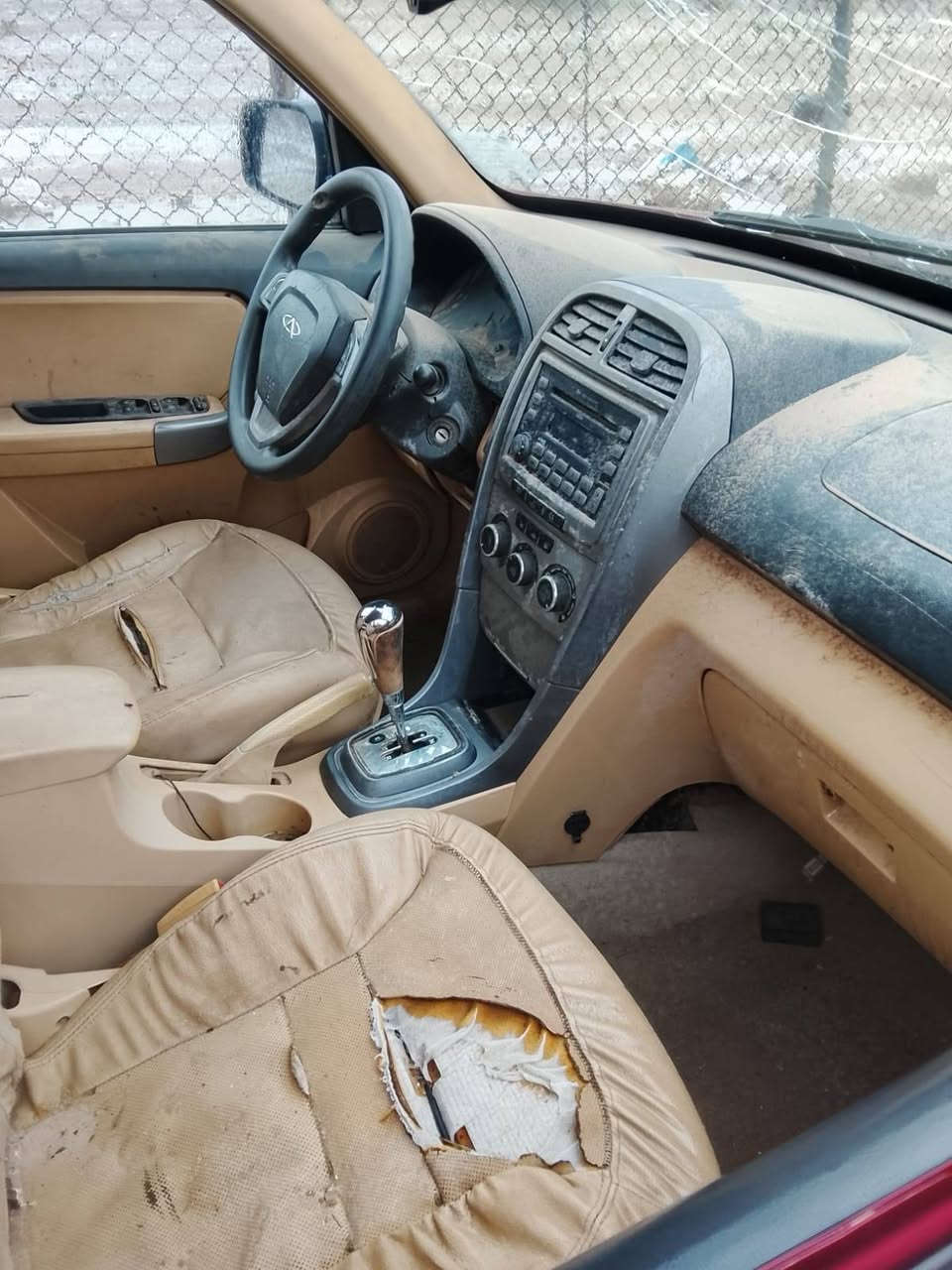 سلام عليكم سياره للبيع نيكو موديل 2013 سياره كله بلاديه مكينه وكير بلاديات بس سياره طافيه من الكهربائيات نبيع كوم حديد مال مصرف راعيه مانندله سعر 25وبيه مجال العنوان بصره شعبيه استفسار *********** أنا مكلف بنشر
