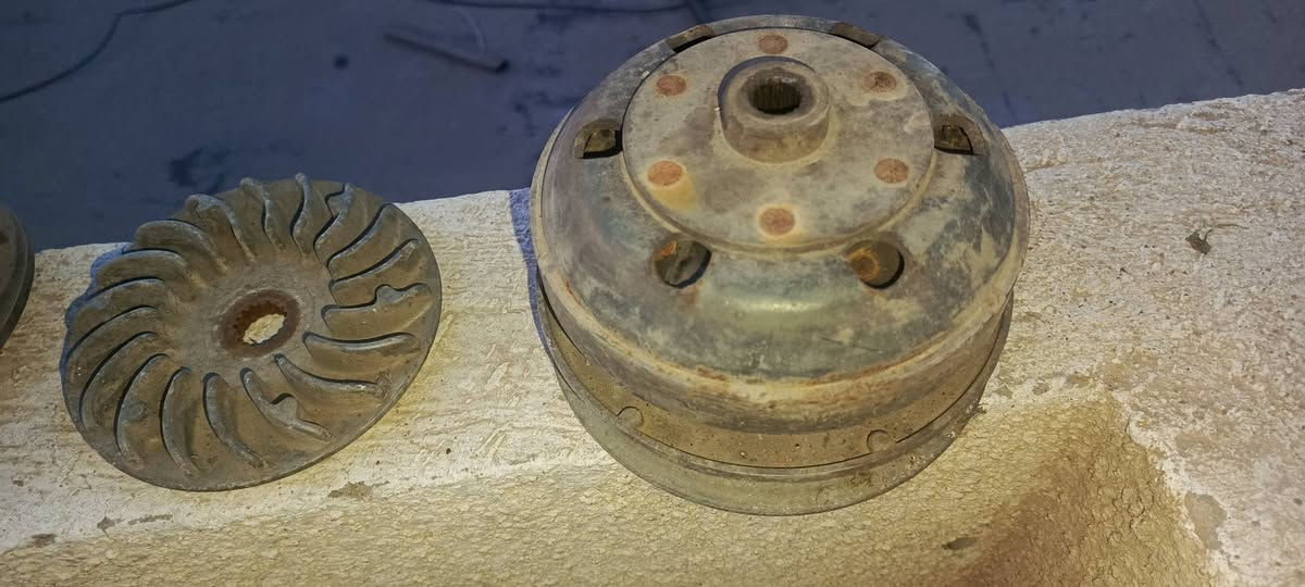 السلام عليكم غراض سكاي 250مثل ما واضح بالصور
عنوان الغزاليه ***********
