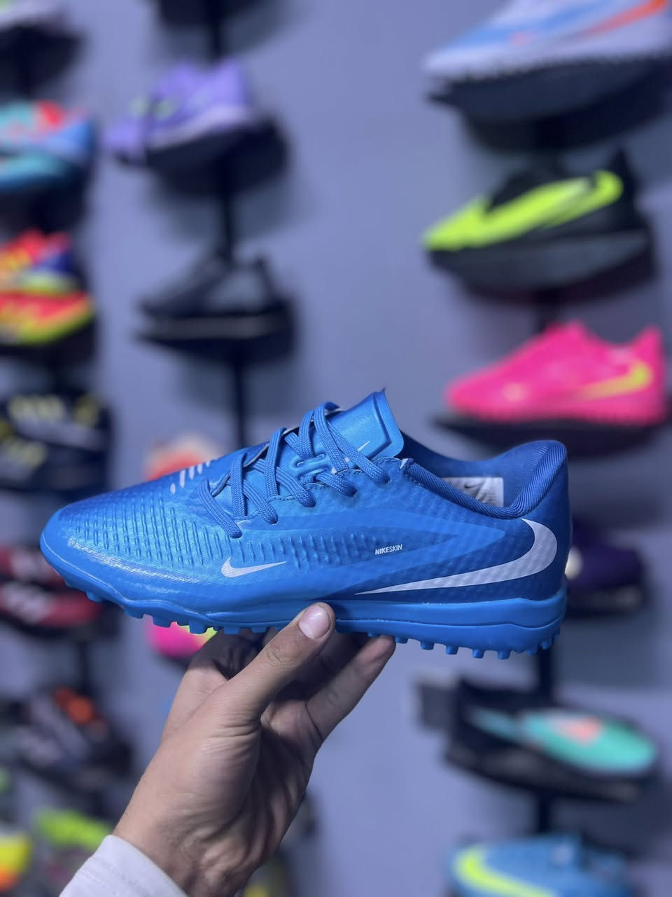 فانتوم الاصلي وكاله 

قياسات 40 / 41/42/ 43

توصيل جميع محافظات العراق 5

سعر القطعه 35 الف 

***********

يوصلك المندوب مو اصليه ترجعه
