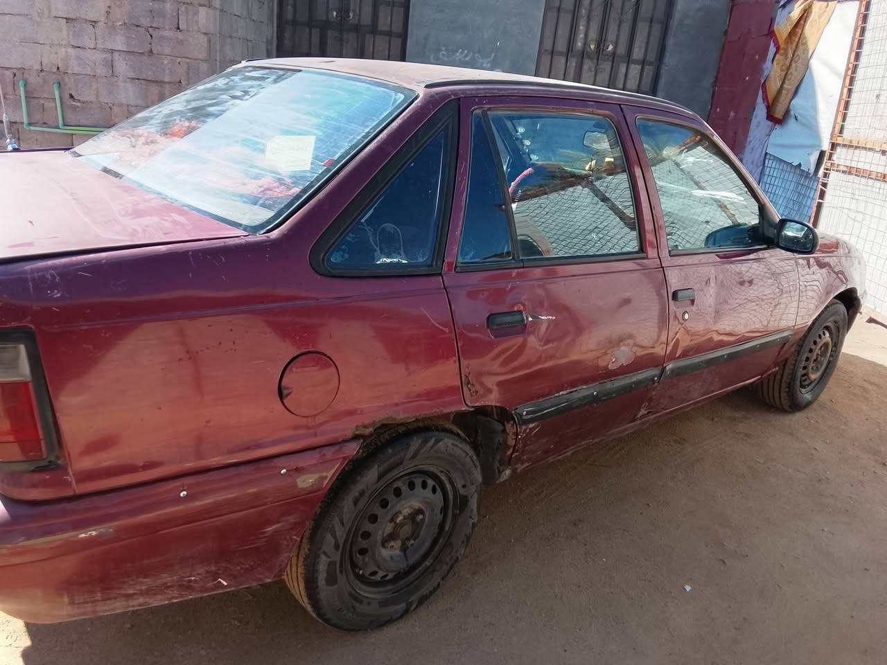 سلام عليكم لبيع دايو لمنس 94محرك 16كير عادي محرك بي بخار بس ابيعلك محرك كايم تحويل  مباشر السنوية 28 رقم نكليزي السعر 18وبيه مجال بصيط العنوان الفلوجة النساف استفسار ***********
