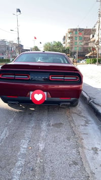 دوج جالنجر موديل 2018 السياره جديده كلش بريحه الشركه وبدون قطره صبغ تك...