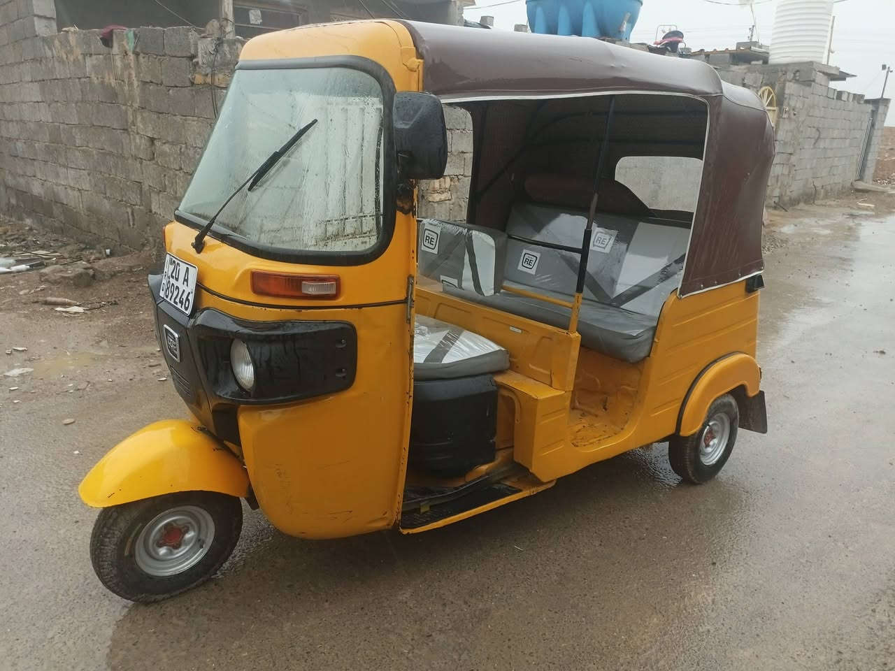 السلام عليكم شباب تكتك 2019شهر الثامن مرقم لوحه وسنويه نكليزي هزه جديده تحويل مباشر تكتك خير من الله بيه ضربه بصفحه فقط ومعمره تعمير حلوو مكينه اكسل مكفولات تخم تاير كهربيات عامه شغاله تكتك مال جناي الله شاهد وتجي وشوف مكاني ديالى بعقوبه السعر 5800 وبيه مجال الشراي ***********
