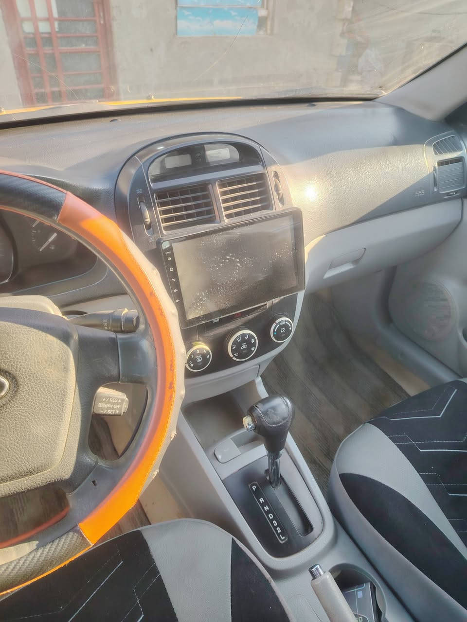 السلام عليكم كيه سبكترا ٢٠٠٩ وارد أمريكي محرك ٢٠٠٠ رقم بابل انكليزي بأسمي محرك كير مكفولات كفاله عامه حداديه جديده تخم تايرات جديده السياره خير من الله ما بيهه اي نقص سونار بيهه شوف السونار وخابرني ودلل مكاني كربلاء السعر ٨٤ وبيهه مجال قليل  ***********
