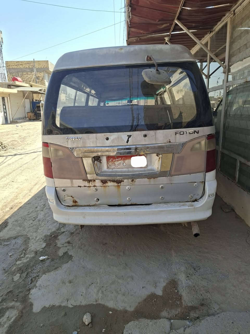 فوتون ٢٠١٠ للبيع سياره جاهزه كبل لشارع محرك وكير وأكسن خير من الله  كهربائيات كله شغاله سياره بلاديه بس جارده عليه غرامات مروريه وهيئه ٧٥٠ الف عل المشتري السعر ٢٥ وبي مجال حك الجيه الاتصال بالرقم ***********  العنوان حله
